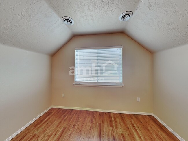 property at 4157 W Dover Dr