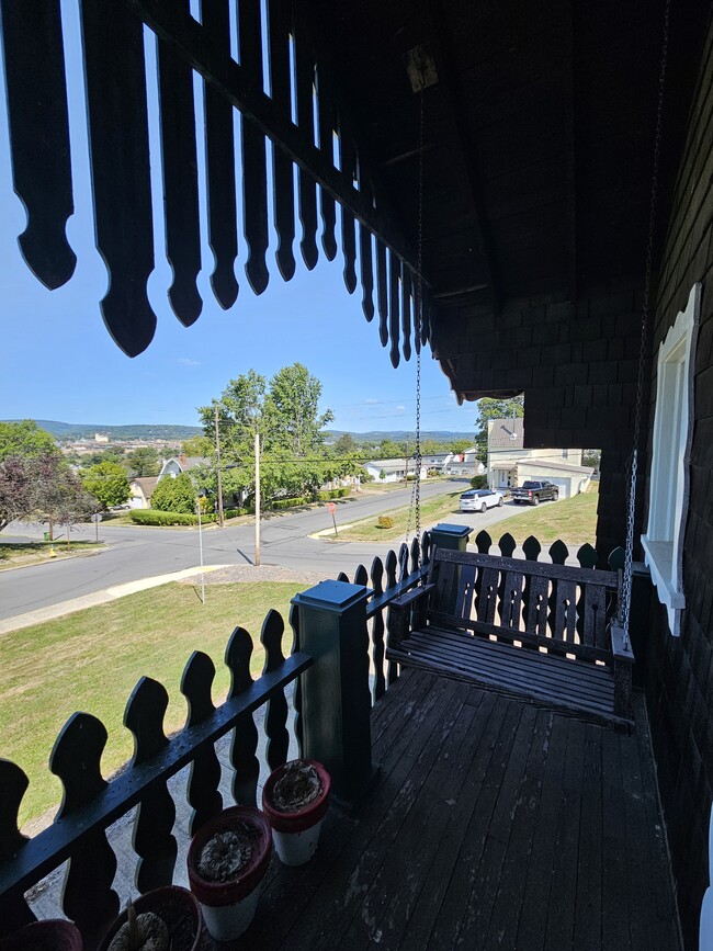 1103 W Mountain Ave in South Williamsport, PA - Building Photo - Building Photo