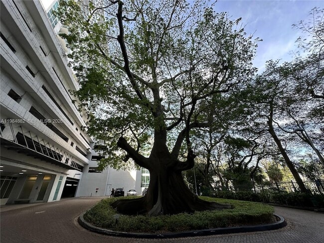 1861 NW S River Dr, Unit 1007 in Miami, FL - Building Photo - Building Photo