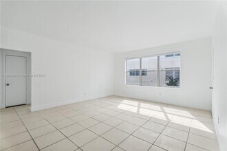 825 85th St-Unit -1 in Miami Beach, FL - Building Photo - Building Photo