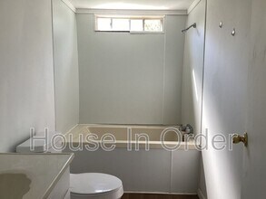 210 Good Morning Ln in Arden, NC - Building Photo - Building Photo