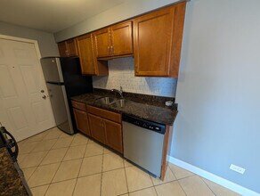 7829 Rutherford Ave in Burbank, IL - Building Photo - Building Photo
