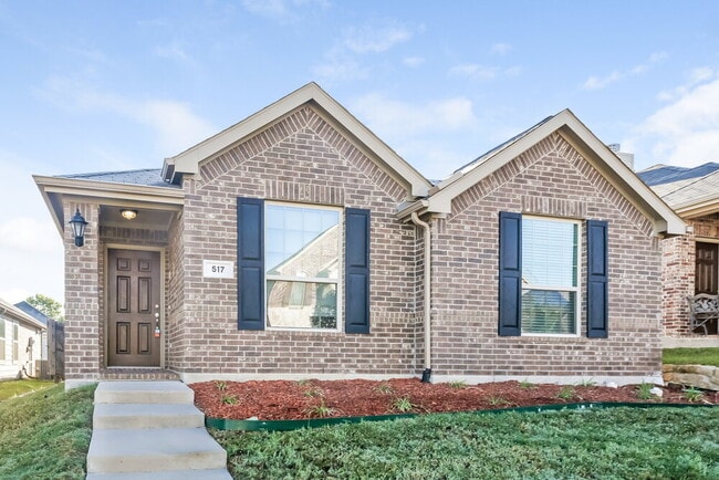 property at 517 Pawnee St