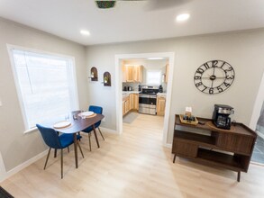 1010 California Ave in Klamath Falls, OR - Building Photo - Building Photo