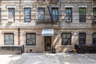 308-316 Mott St in New York, NY - Building Photo - Building Photo