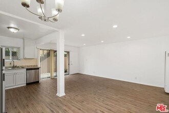 7550 Fountain Ave in West Hollywood, CA - Building Photo - Building Photo