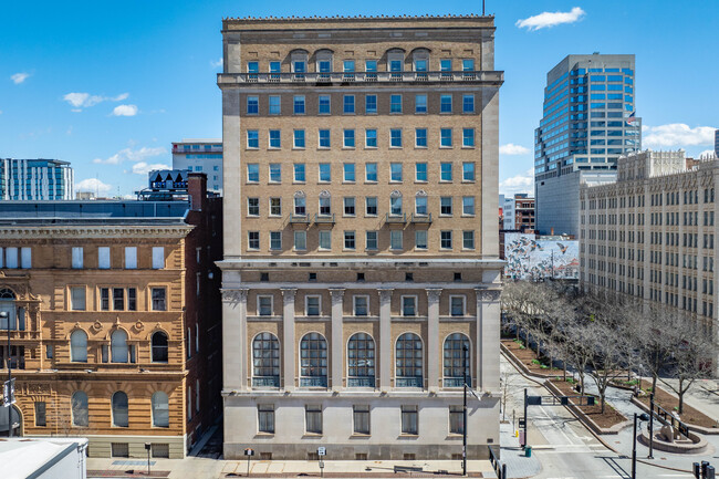 30 Garfield Pl in Cincinnati, OH - Building Photo - Building Photo