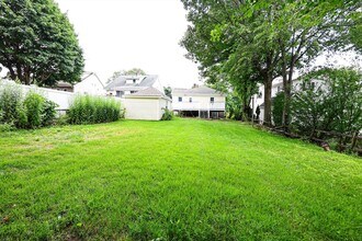 87 Cabot Ave in Braintree, MA - Building Photo - Building Photo