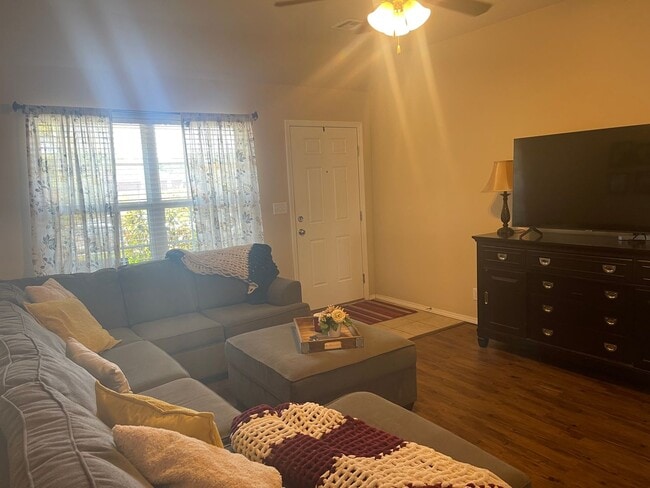 property at 8707 E 126th Ct S