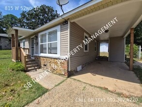 815 W 52nd St in North Little Rock, AR - Building Photo - Building Photo