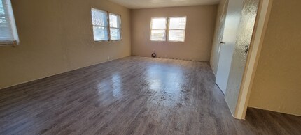 808 W Cypress Ave-Unit -8 in Duncan, OK - Building Photo - Building Photo