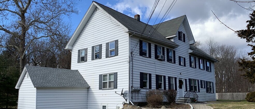 2 Pelham Ave, Unit 1N in Nanuet, NY - Foto de edificio