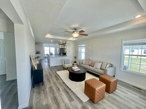34873 Minnow Ln in Zephyrhills, FL - Building Photo - Building Photo