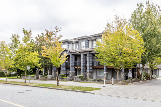 18701 66 Av in Surrey, BC - Building Photo - Building Photo