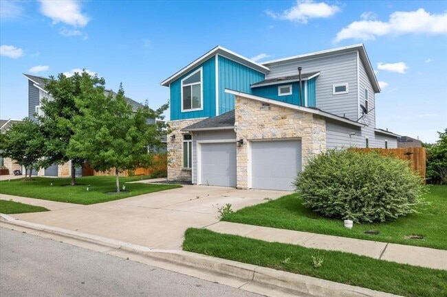 7201 Garnet Mill Ln in Austin, TX - Building Photo - Building Photo