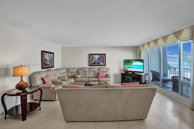 4280 Galt Ocean Dr, Unit 2K in Fort Lauderdale, FL - Foto de edificio - Building Photo