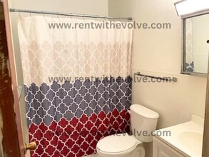 225 S Angle St in Dunkirk, IN - Building Photo - Building Photo