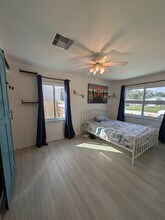 4742 21st Ave N in St. Petersburg, FL - Building Photo - Building Photo