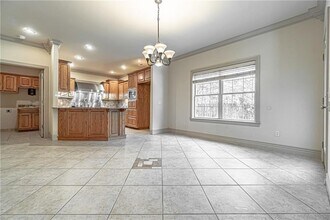 1102 SE Phoenix St in Bentonville, AR - Building Photo - Building Photo