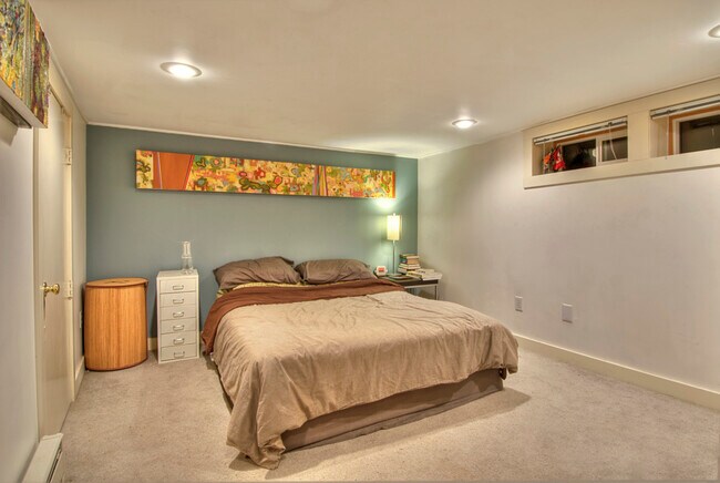 810 27th Ave, Unit Central District apt in Seattle, WA - Foto de edificio - Building Photo