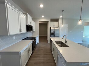 3131 Lea Ln SE in Decatur, AL - Building Photo - Building Photo
