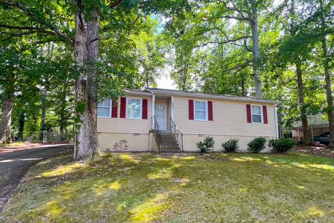 property at 5207 Cheshire Dr