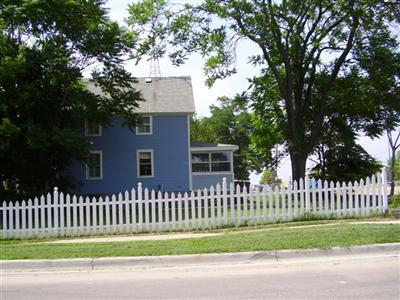 216 Elm St in St. Joseph, MI - Foto de edificio - Building Photo