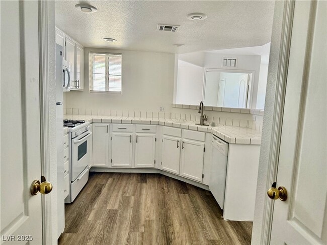 property at 7400 W Flamingo Rd