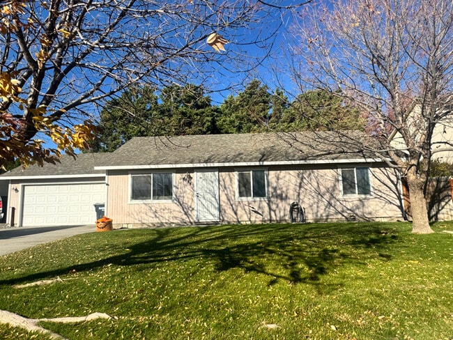 property at 4884 Thrush Ln