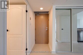 97 Lawton Blvd in Toronto, ON - Building Photo - Building Photo