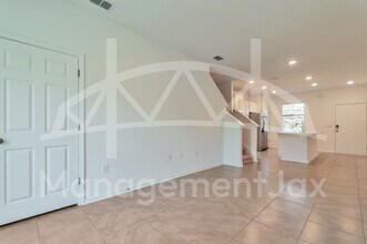 8369 Zenith Cir in Jacksonville, FL - Building Photo - Building Photo