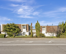 424 Richmond Dr in Millbrae, CA - Building Photo - Building Photo