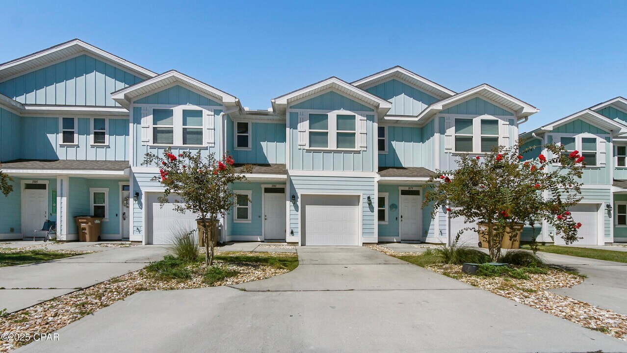 1881 Pointe Dr in Panama City Beach, FL - Building Photo