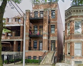 2328 N Greenview Ave, Unit 2334-1 in Chicago, IL - Foto de edificio - Building Photo