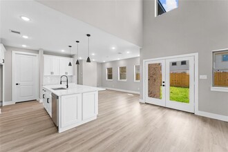 2607 Martinas Ct in Spring, TX - Foto de edificio - Building Photo