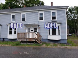 12 Booker St, Unit Apt C in Lisbon, ME - Building Photo