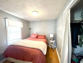 525 E 3rd St, Unit 3F in Boston, MA - Building Photo - Building Photo