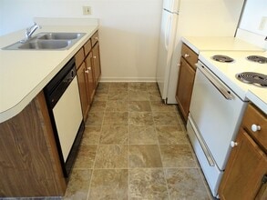 677 Brunnerville Rd in Lititz, PA - Building Photo - Building Photo