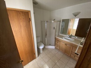 7905 Curbaril Ave in Atascadero, CA - Building Photo - Building Photo