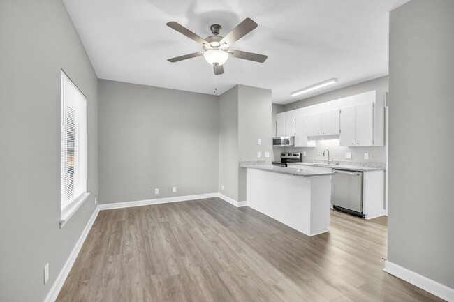 Lander Place Apartments- 611 Highland Park Dr