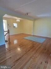 6203 Abbottsbury Row in Alexandria, VA - Building Photo - Building Photo