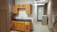 231-233 W Coulter St in Philadelphia, PA - Building Photo - Interior Photo