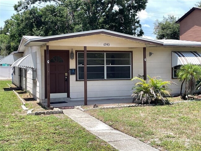 property at 6943 Burlington Ave N