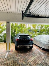 1674 Bay Rd in Miami Beach, FL - Foto de edificio - Building Photo