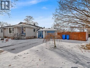 1207 Virginia Ave in Windsor, ON - Building Photo - Building Photo