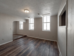 Steiner Realty South Side Listings in Pittsburgh, PA - Foto de edificio - Building Photo