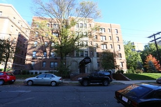 3511 Davenport St NW in Washington, DC - Building Photo - Building Photo