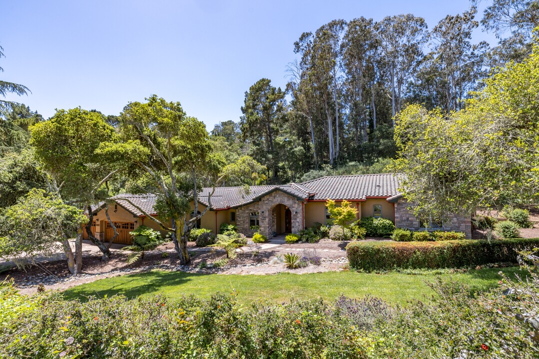 1400 Bonita Dr in Aptos, CA - Building Photo