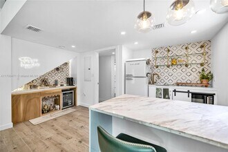 1503 Genoa St in Coral Gables, FL - Building Photo - Building Photo