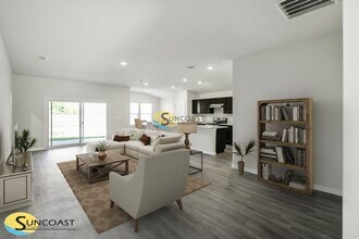 8677 Kaye Ln in Jacksonville, FL - Foto de edificio - Building Photo